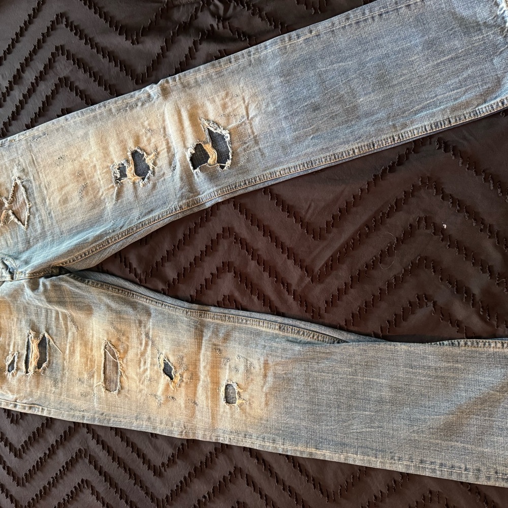 American Eagle Outfitters Distressed Light Blue Jeans